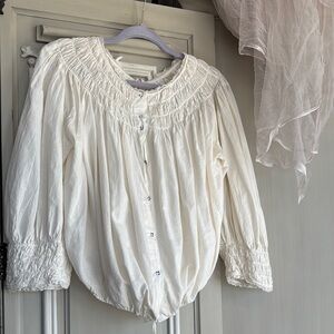 MAGNOLIA PEARL, “ENISS” BLOUSE,🍃SMOCKED, BABY LACE TRIM, WHITE, SIZE OSFM, RARE